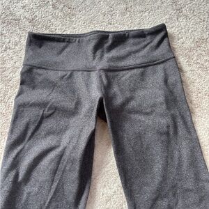Lululemon discontinued low rise leggings - charcoal heather grey - size 6